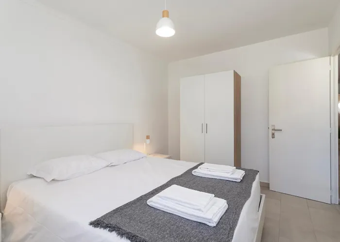 Gasthuis The Concierge - Casa Ie Albufeira