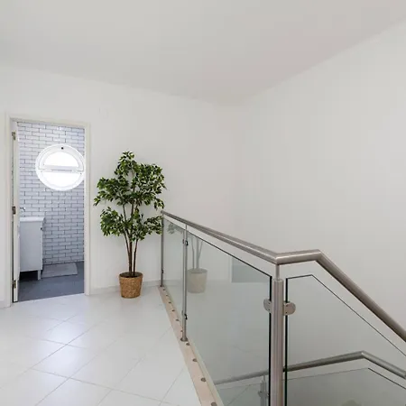 The Concierge - Casa Ie Gasthuis 3*